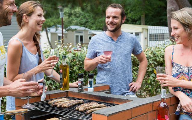 Barbecue au camping Bois de Bayadène