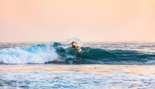 Faire du surf sur la plage du Truc Vert